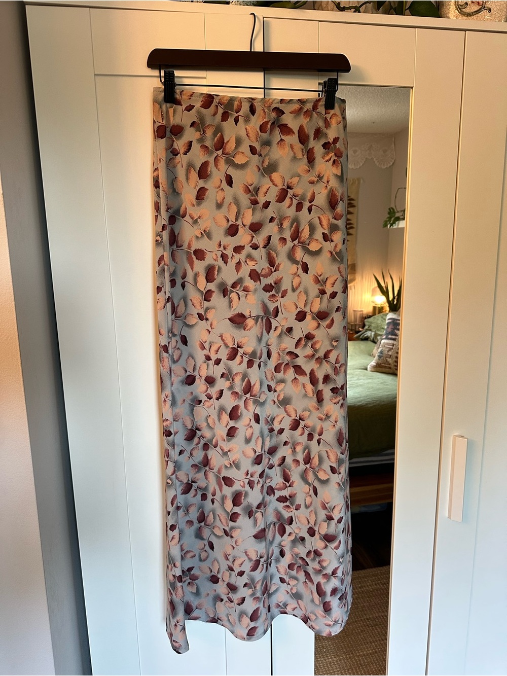Vintage Floral Leaf-Print Slip Maxi Skirt